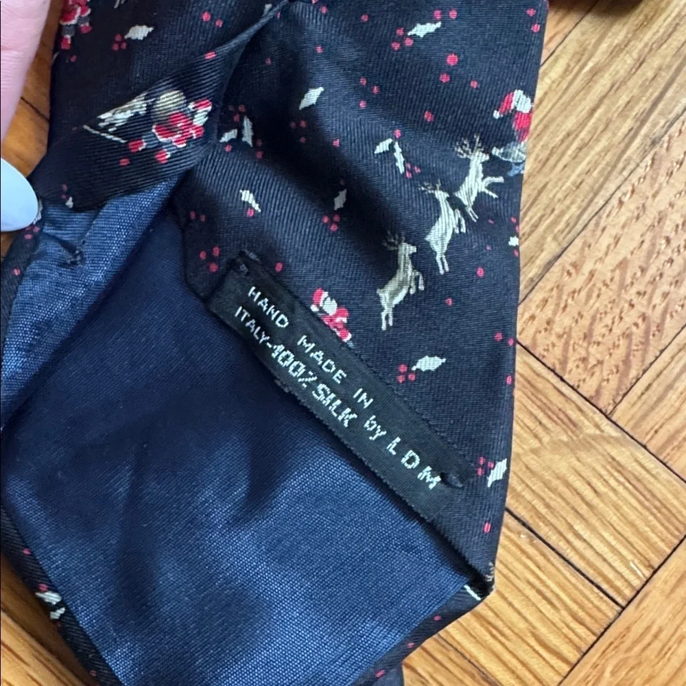 Vtg David Lawrence Black Silk‎ Christmas Novelty Necktie Santa Reindeer Sled